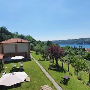 Vakantieboerderij Podere Nigriano, Salò