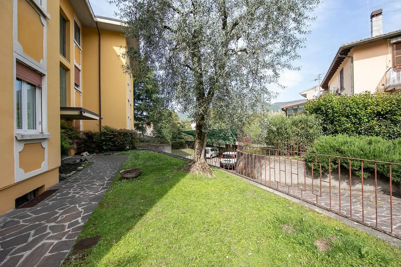 Appartement Elena Apart-Balcony & Parking Private - Happy Rentals Salò