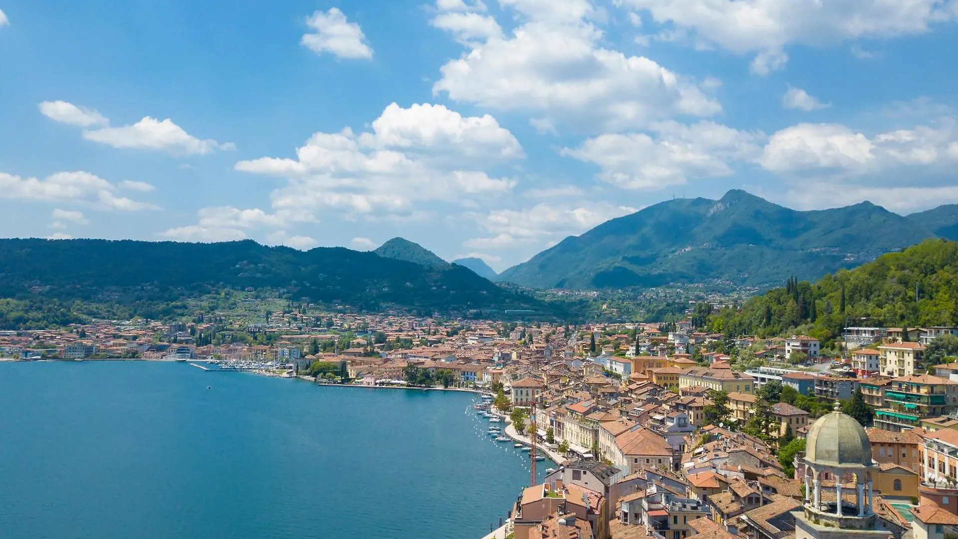 Elena Apart-Balcony & Parking Private - Happy Rentals Salò Italië